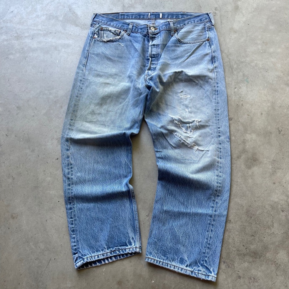 Levis‎ 501 Mens Distressed Straight Leg Jeans Light Wash Blue Denim W36 L27